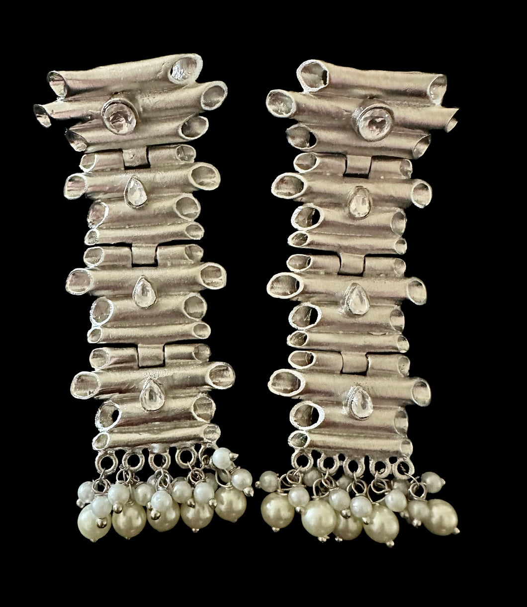 White finish  contemporary earrings