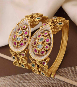 Multi-stone gold bangles