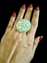Load image into Gallery viewer, Turquoise kundan ring
