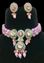 Load image into Gallery viewer, Pink ad choker set

