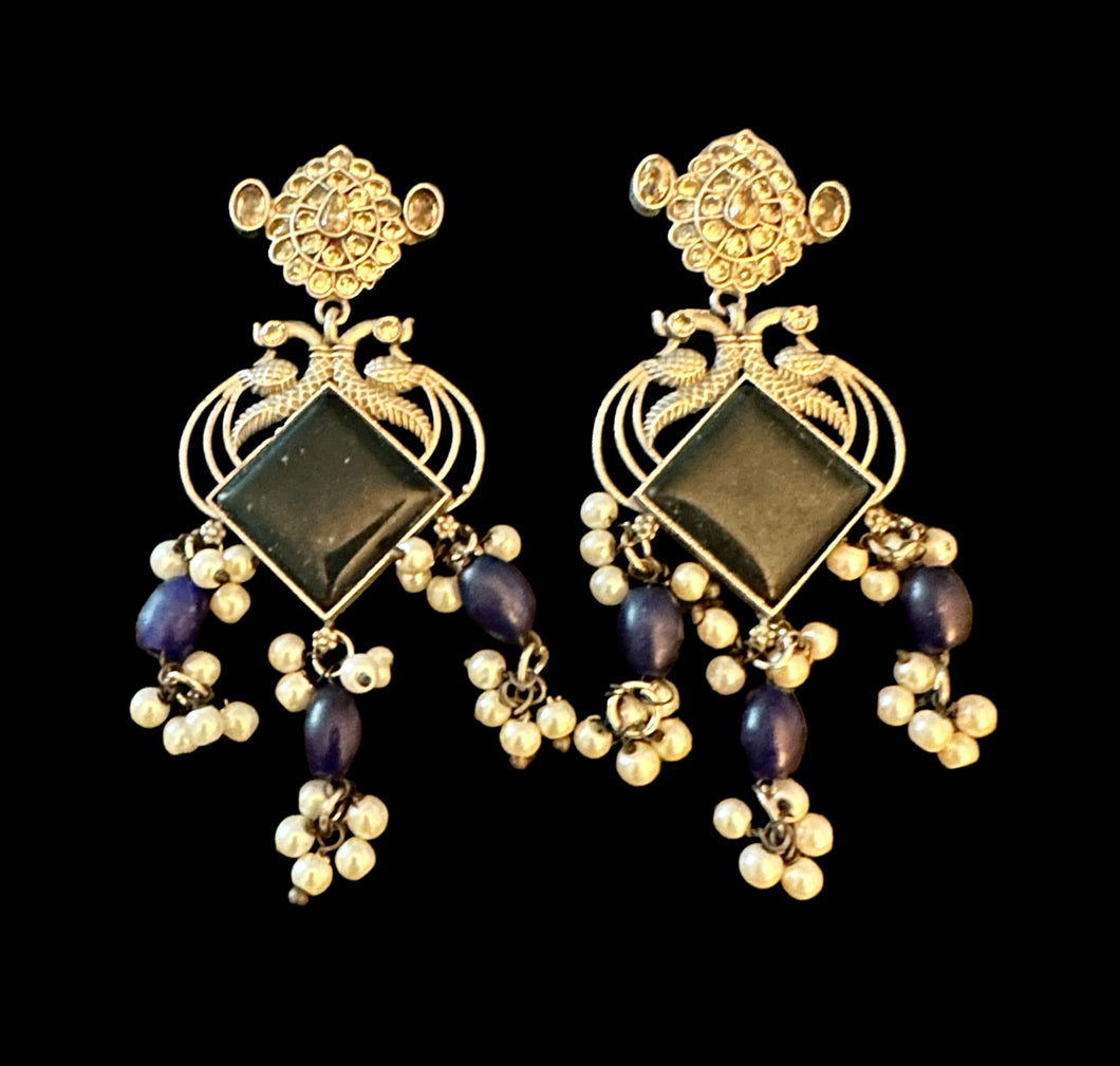 Sapphire oxidized earrings