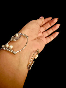 Pearl white finish bracelet