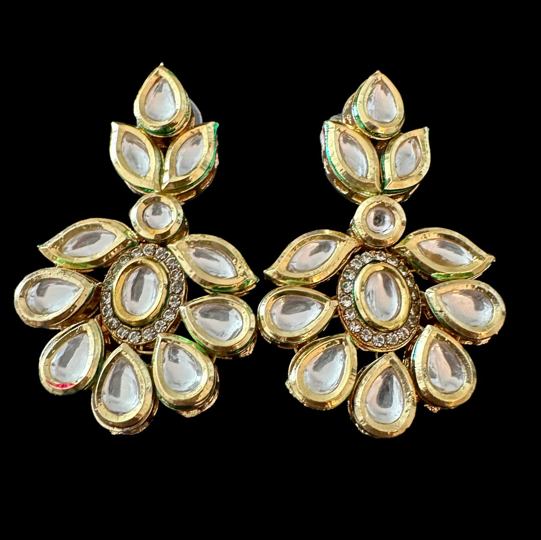 Clear kundan earrings