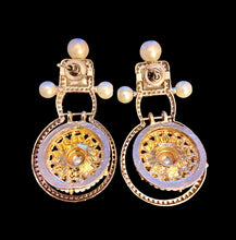 Load image into Gallery viewer, Pearl diamente earrings
