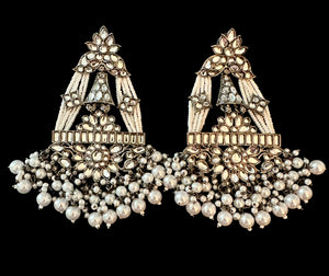 White pearls oxidized kundan earrings