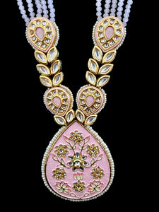 Pink lotus motif necklace set