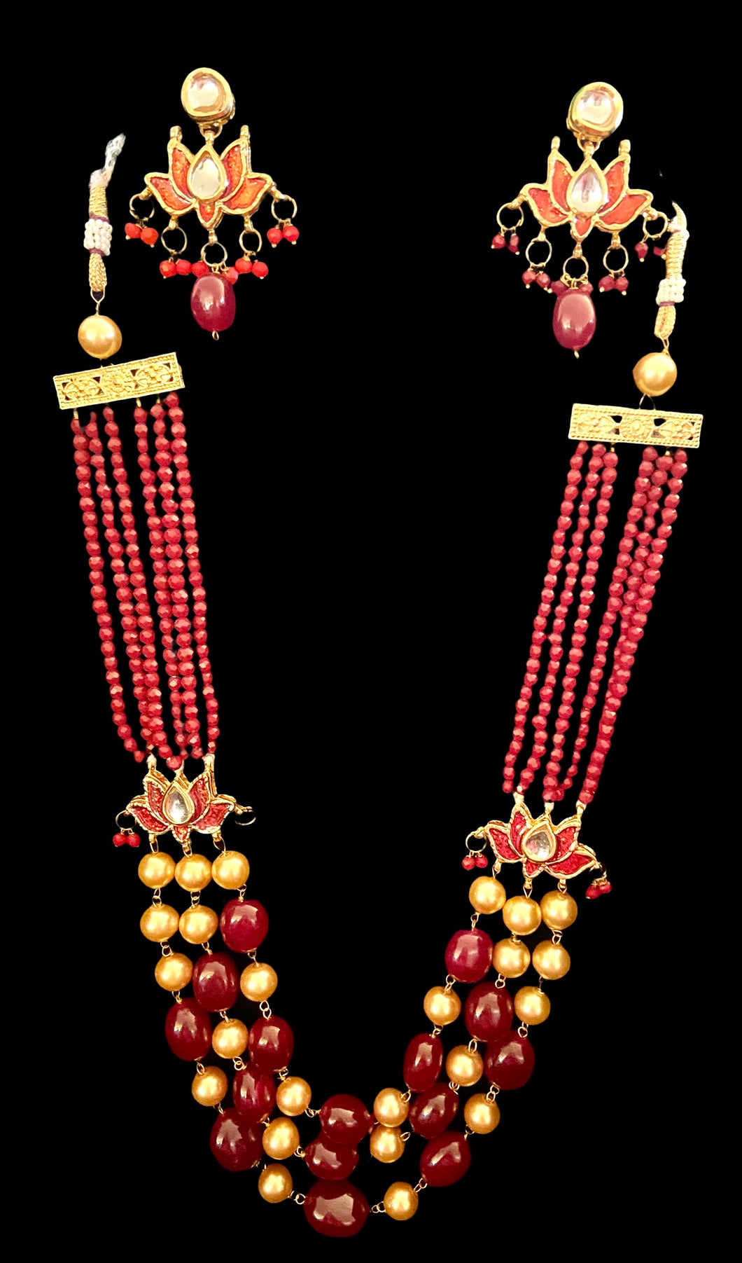 Maroon lotus necklace set