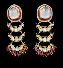 Load image into Gallery viewer, Ruby kundan earrings
