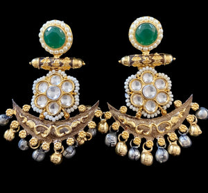 Emerald green kundan ghungroo earrings