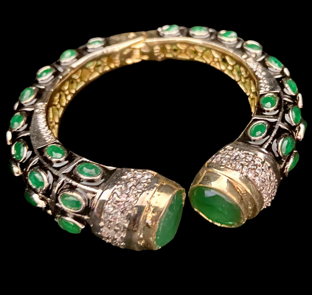 Emerald green Mona Lisa bracelet