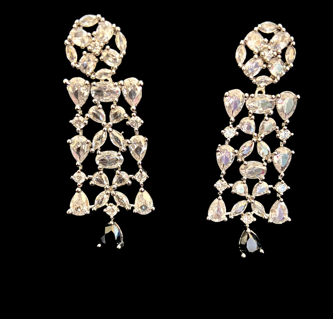 Black stone diamente earrings