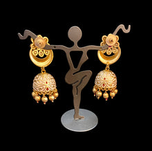 Load image into Gallery viewer, Gold plated jhumkaas
